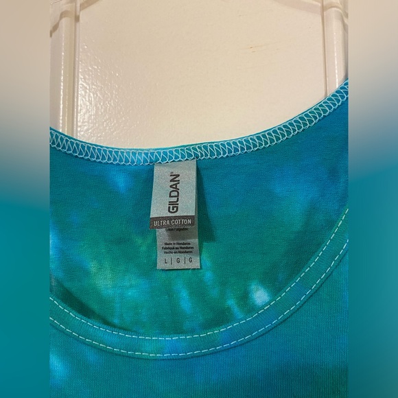 Cute tie dye tank top from Islamorada. Large - Picture 7 of 10